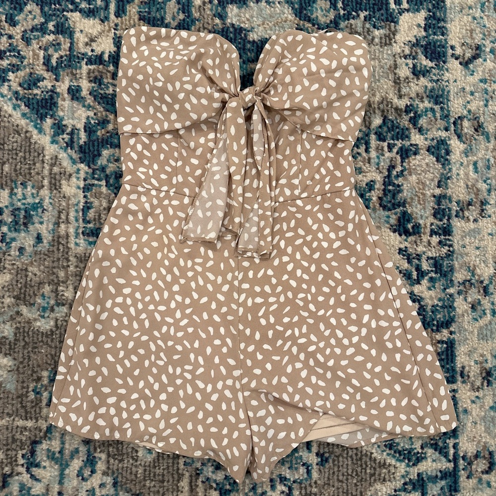 She + sky neutral printed romper